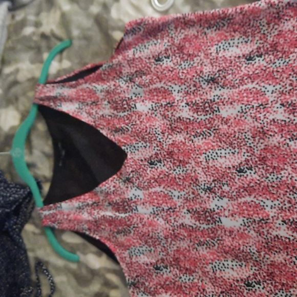 Tank top - Picture 4 of 4